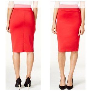 NWT Thalia Sodi Lipstick Red Scuba Skirt Sz Small